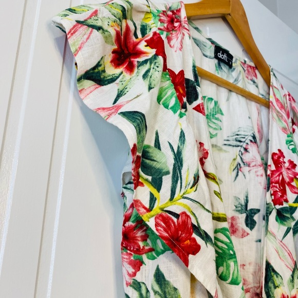 NWOT White Floral Tie Up Bolero Ruffle Cap Sleeves 10 - Picture 14 of 15